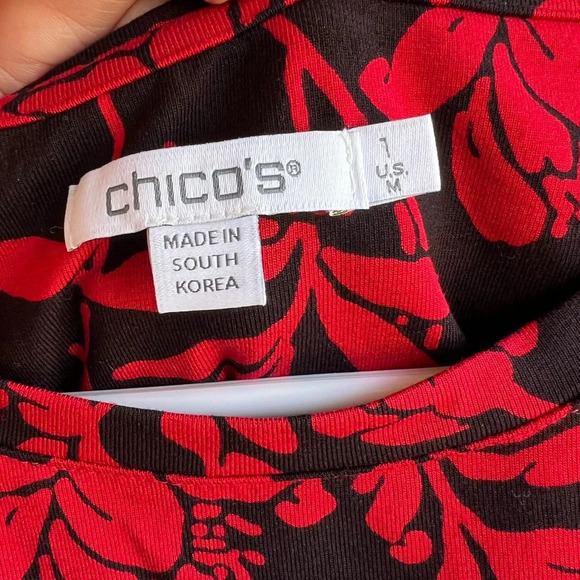 Chico's Touch of Cool Floral Ruched Sleeve Top - Size M - Long Sleeve, Holiday - Picture 5 of 8